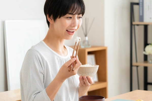 健康な歯をこれ以上削りたくない方入れ歯に違和感を感じる方自然な見た目と噛み心地を求める方